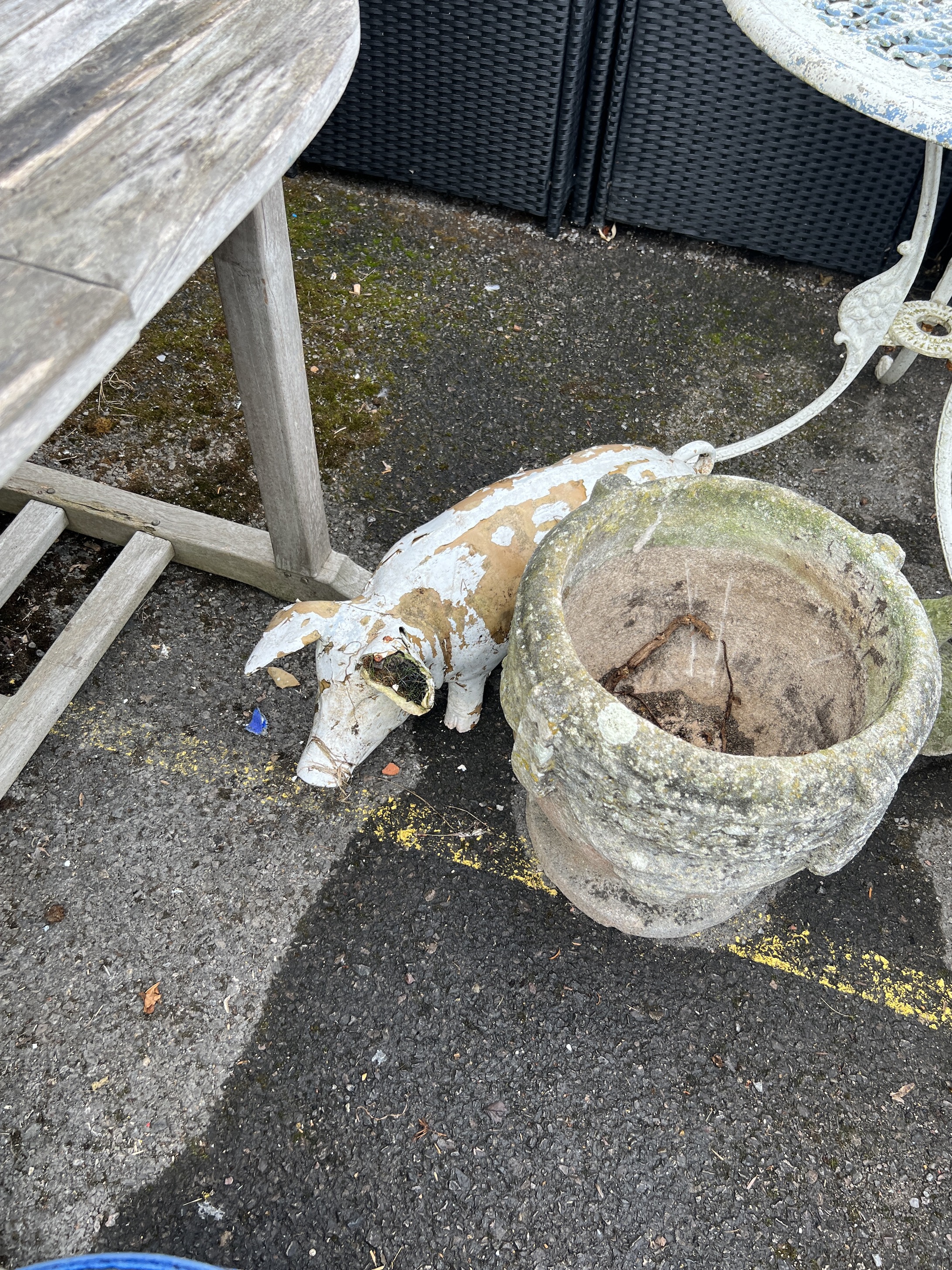 Two reconstituted stone garden planters, larger diameter 40cm, height 30cm, two bird baths and two ornaments